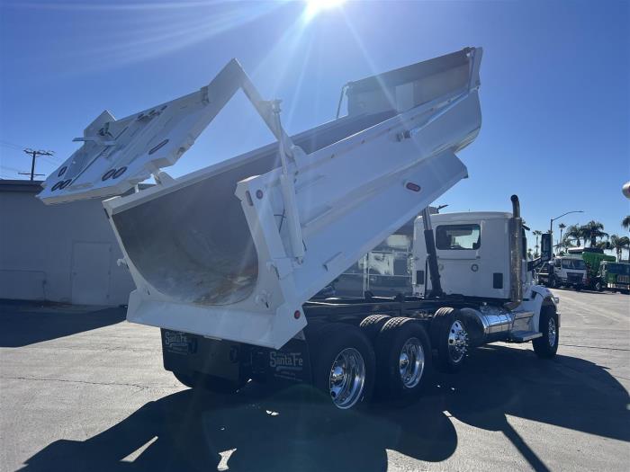 2020 Peterbilt 567-26