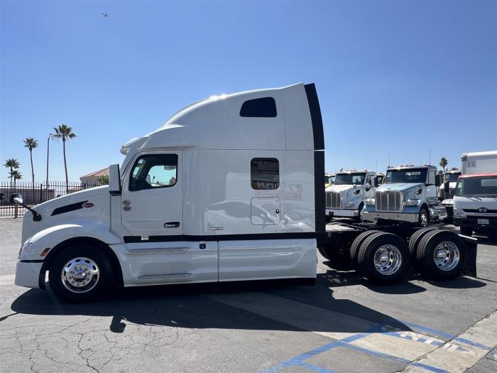 2026 Peterbilt 579-4
