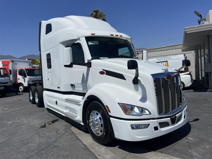 2026 Peterbilt 579-13