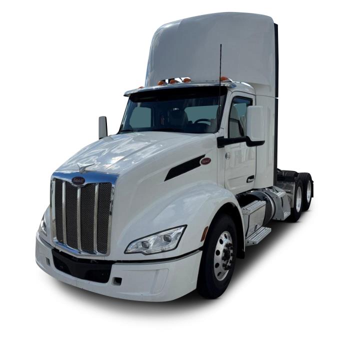 2022 Peterbilt 579-0