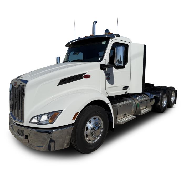 2026 Peterbilt 579-0