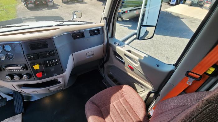 2022 Peterbilt 579-19