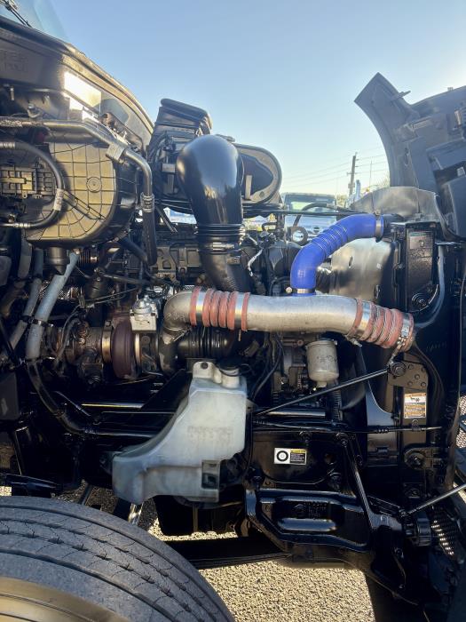 2022 Peterbilt 579-19