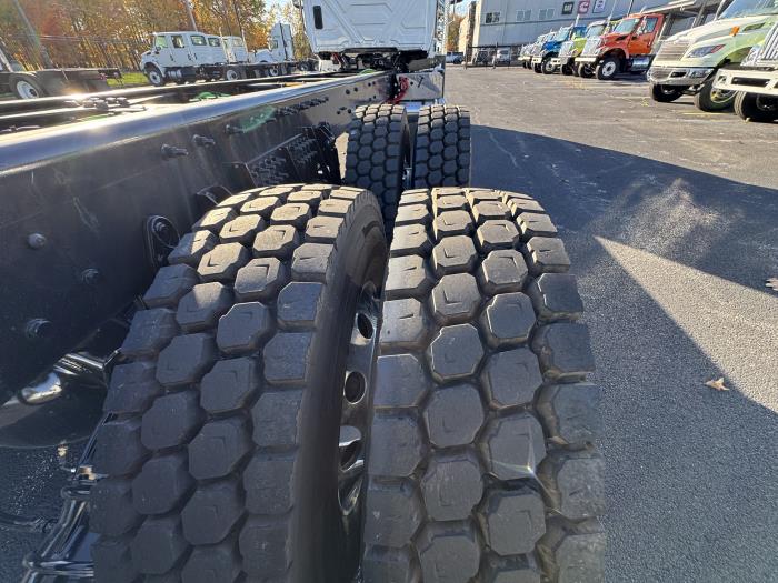 2026 International HX620-7