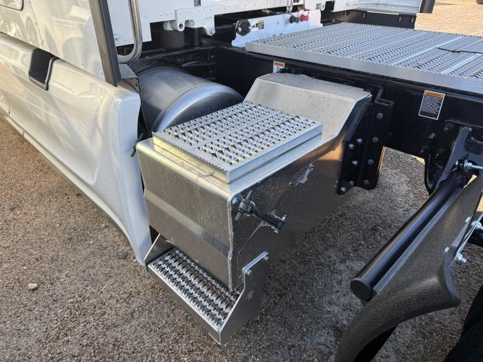 2026 Peterbilt 579-7