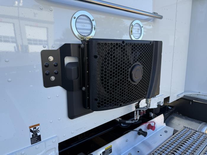 2026 Peterbilt 579-8