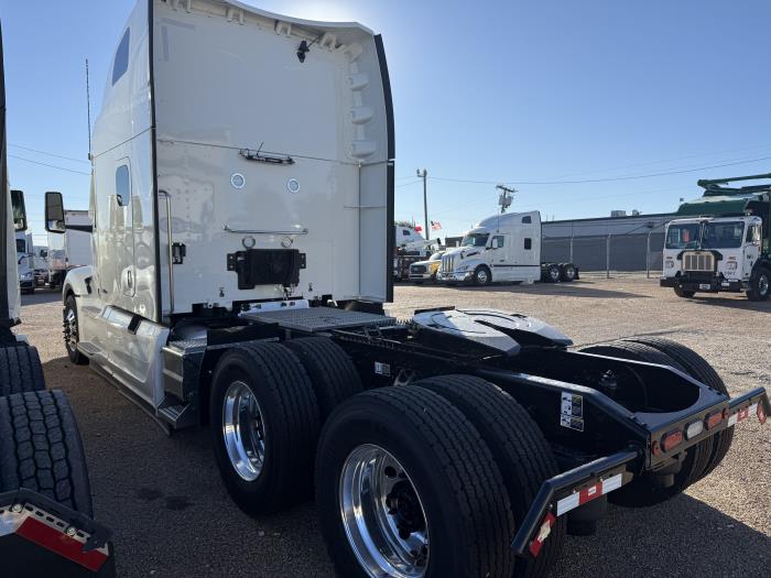 2026 Peterbilt 579-2