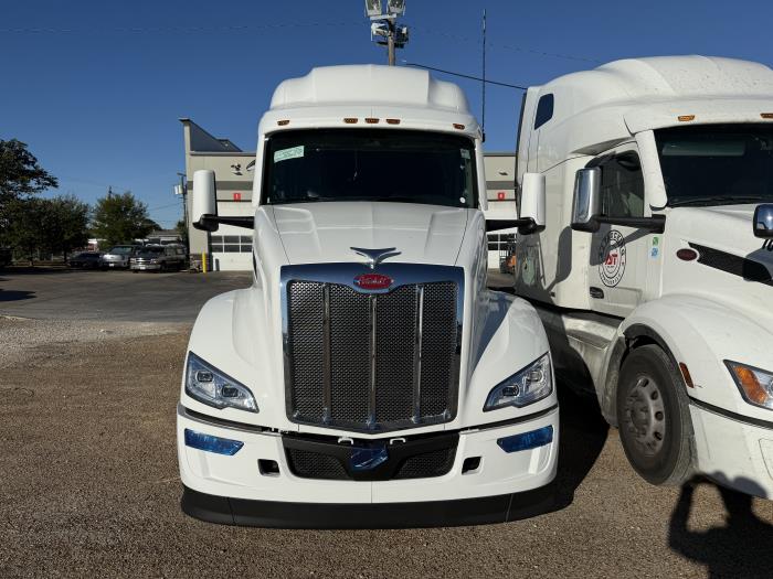 2026 Peterbilt 579-6