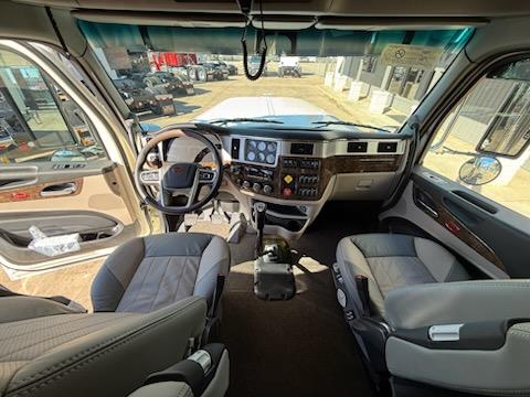 2026 Peterbilt 589-9