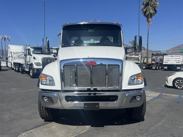 2026 Peterbilt 548-3