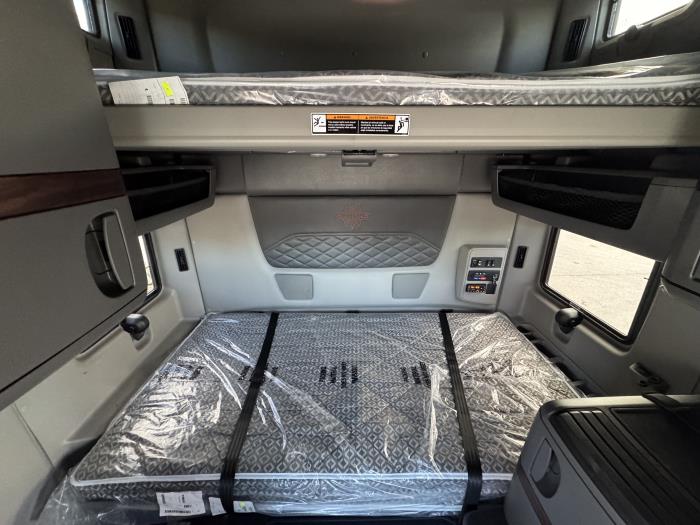 2026 International LT625-12