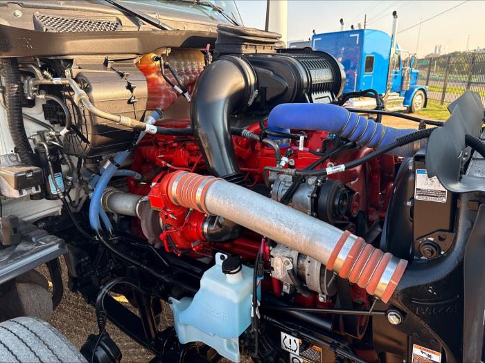 2024 Peterbilt 579-10