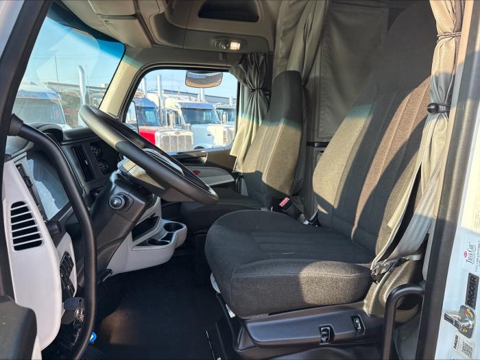 2024 Peterbilt 579-12