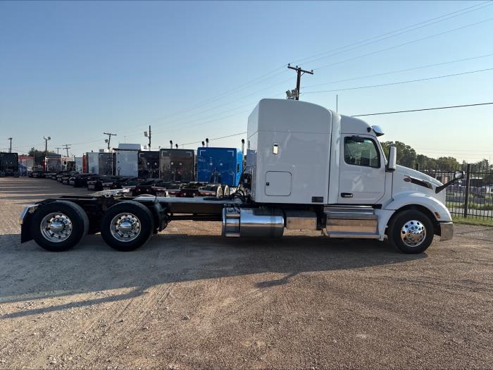 2024 Peterbilt 579-31