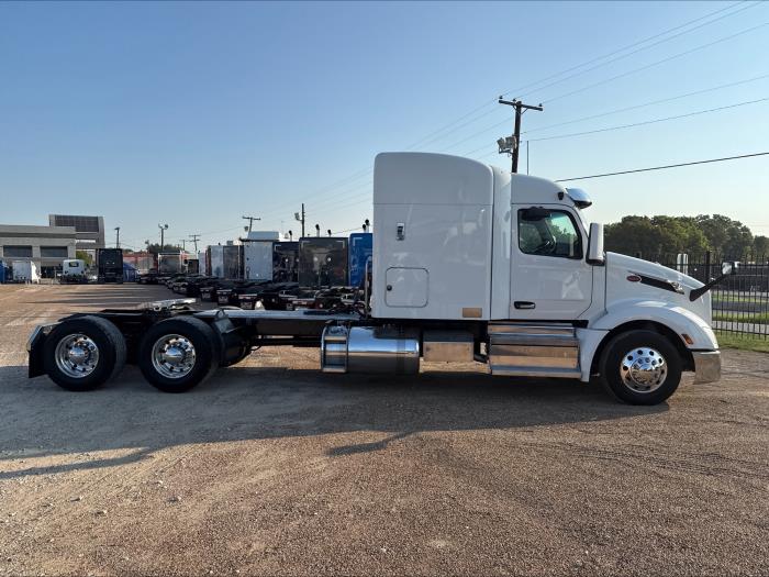 2024 Peterbilt 579-37