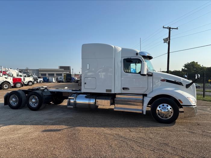 2024 Peterbilt 579-38