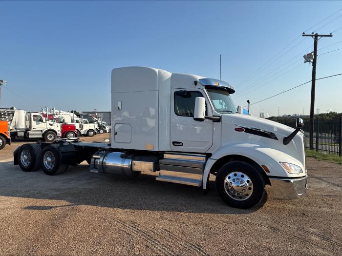 2024 Peterbilt 579-40