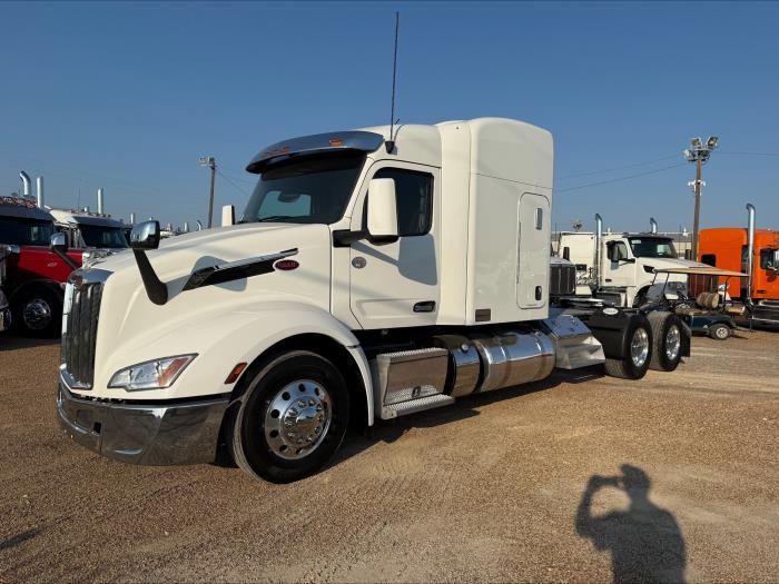 2024 Peterbilt 579-43