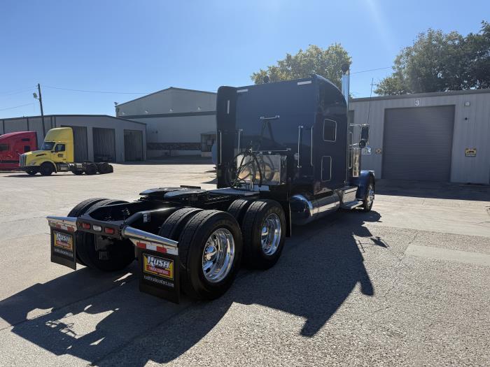 2024 Peterbilt 389-41