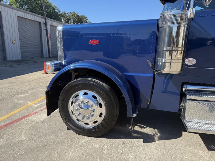 2024 Peterbilt 389-54