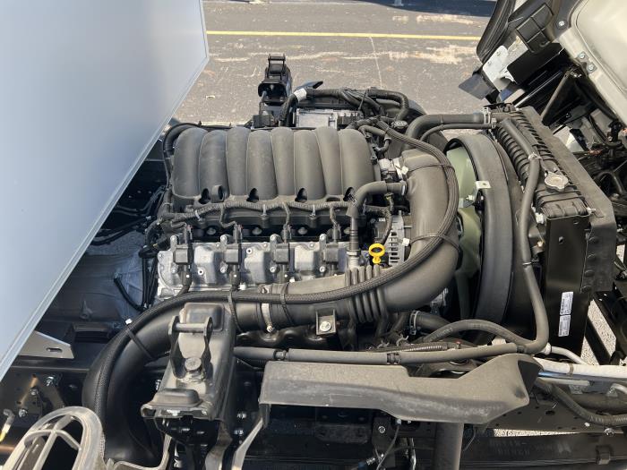 2025 Isuzu NPR-HD-10