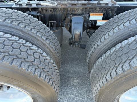 2023 Freightliner Cascadia-20