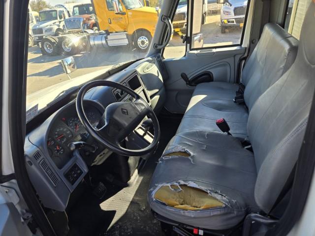 2006 International 4300-8