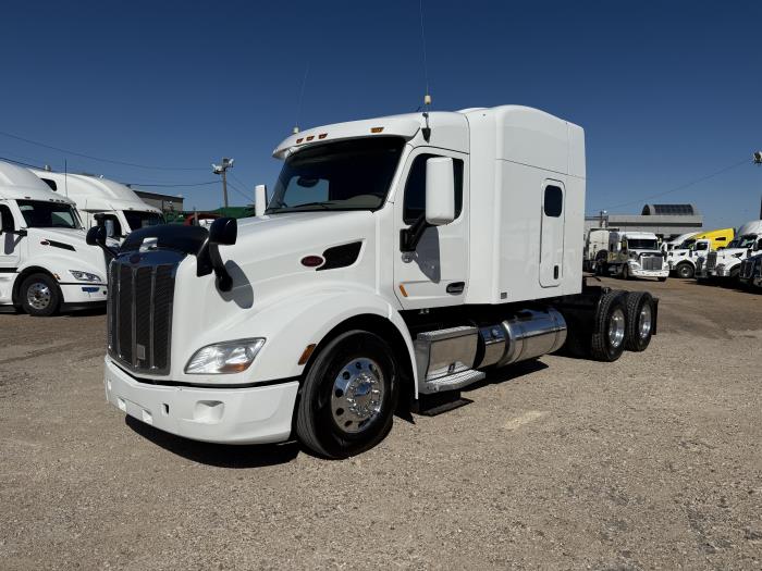 2022 Peterbilt 579-19