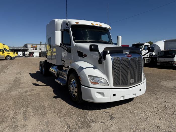 2022 Peterbilt 579-25
