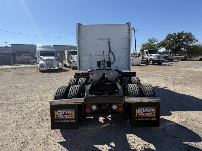 2022 Peterbilt 579-37