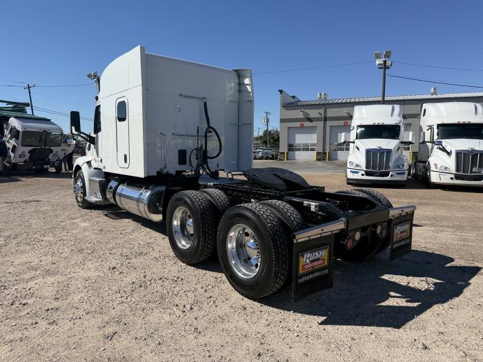 2022 Peterbilt 579-39