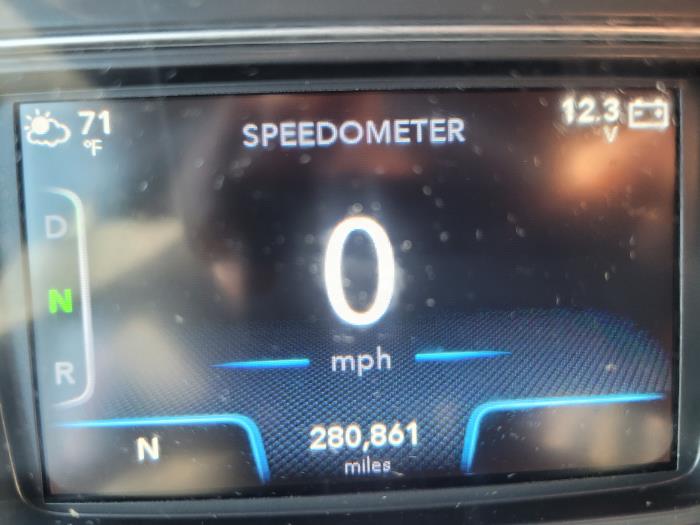 2022 International LT625-15