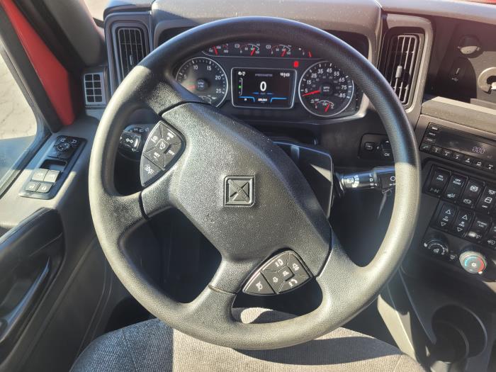 2022 International LT625-14