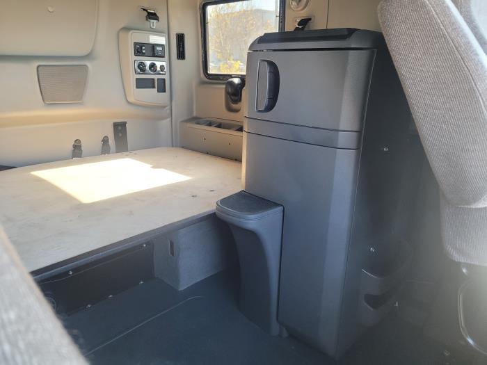 2022 International LT625-24