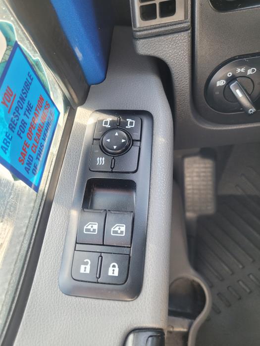 2022 International LT625-24