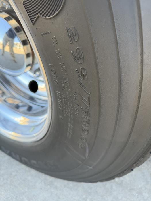 2022 Peterbilt 579-10