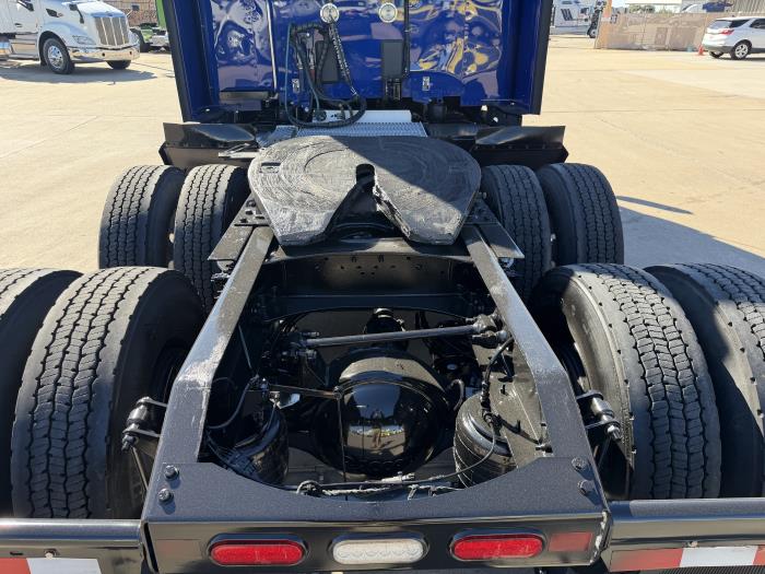 2022 Peterbilt 579-14