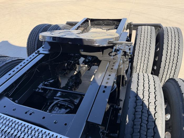 2022 Peterbilt 579-15