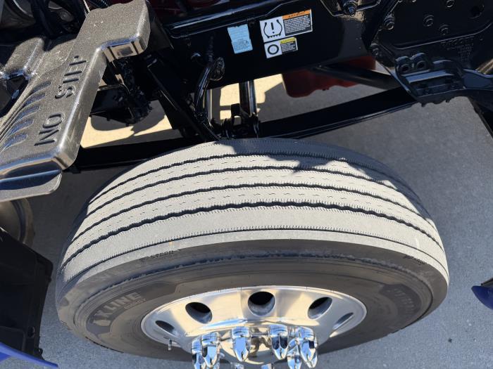 2022 Peterbilt 579-21