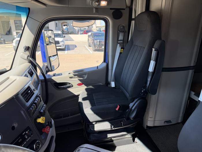 2022 Peterbilt 579-25