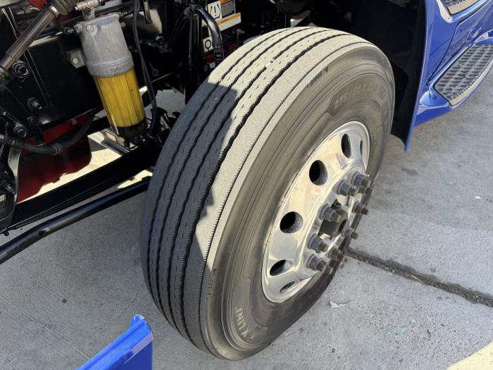 2022 Peterbilt 579-13