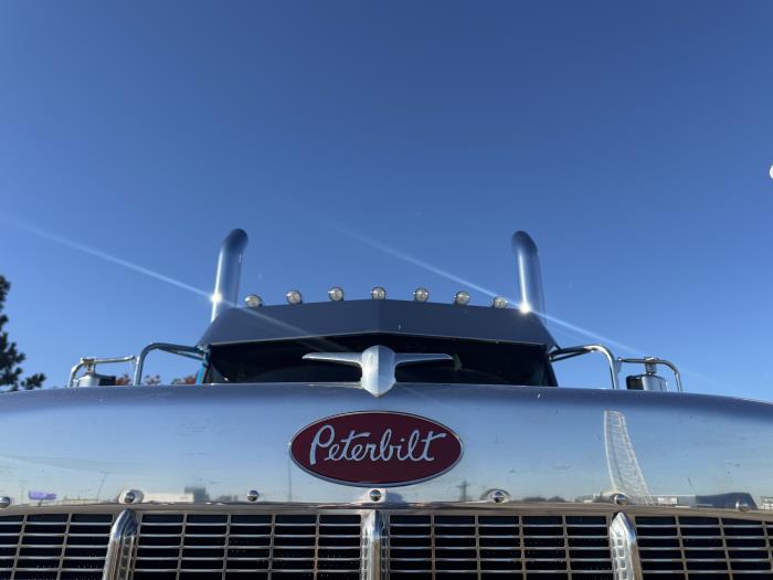 2026 Peterbilt 589-9