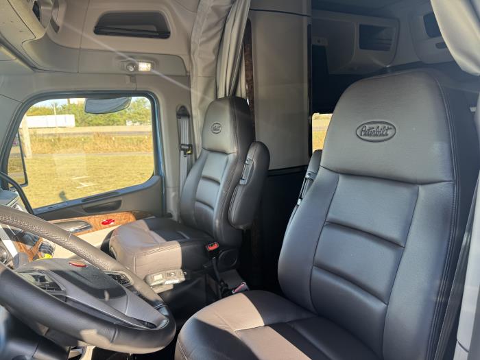 2026 Peterbilt 589-13