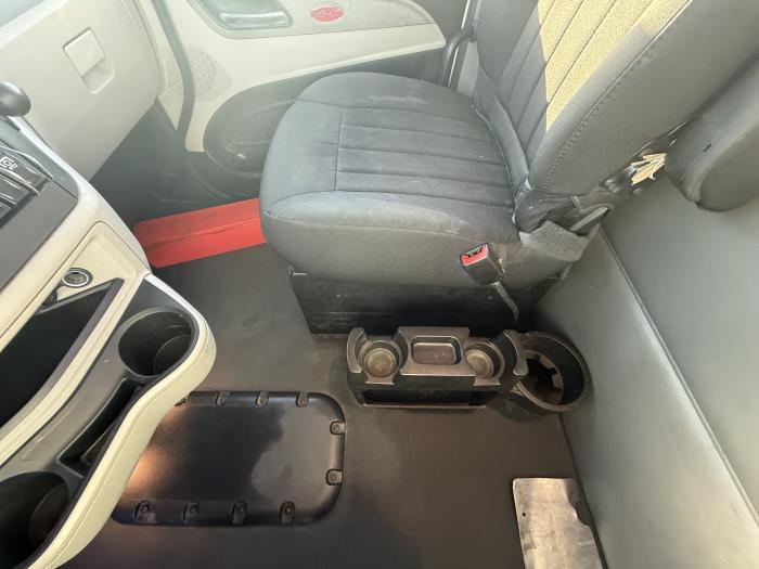 2023 Peterbilt 579-15