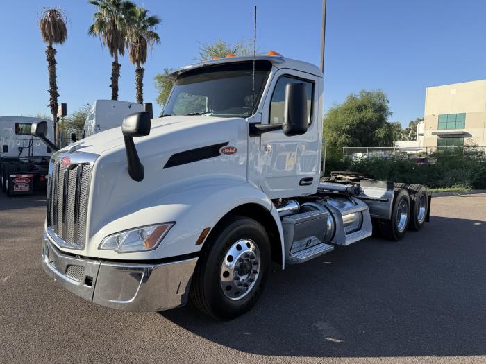 2023 Peterbilt 579-1