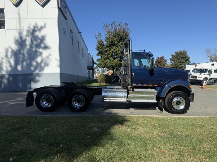 2026 International HX520-4