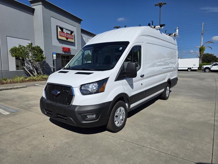 2025 Ford Transit-350-1
