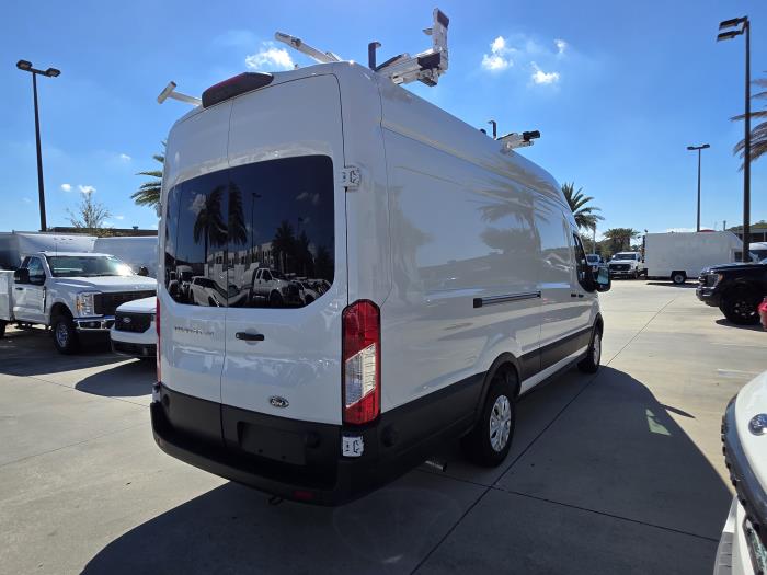 2025 Ford Transit-350-5