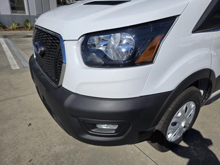 2025 Ford Transit-350-9