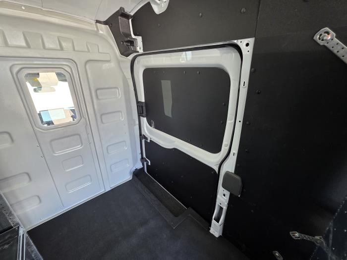 2025 Ford Transit-350-17